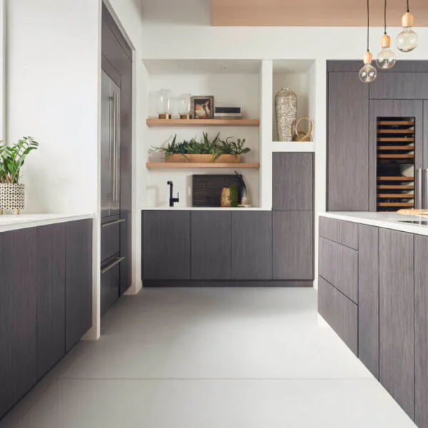 df070-Metro_Smoke-Grey_Rift-Cut-White-Oak_Shot4-low-res