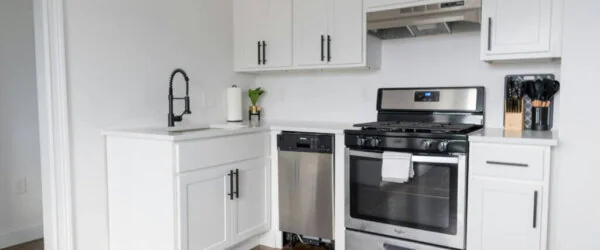 luxluk-kitchen-refacing-rental